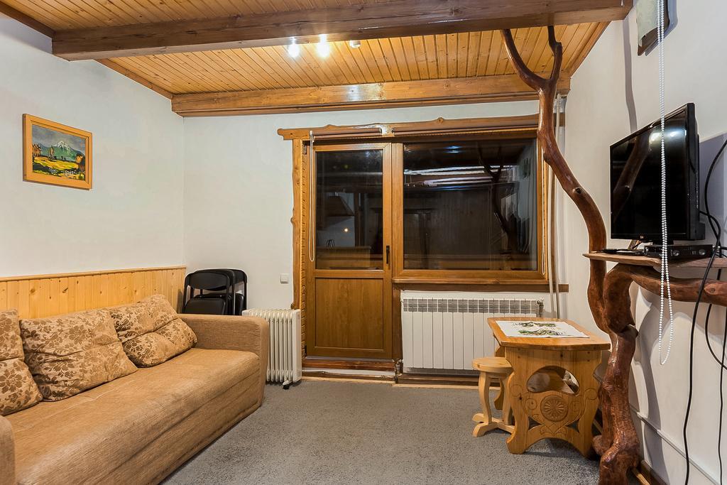 Vatra Hotel Jaremtsje Buitenkant foto