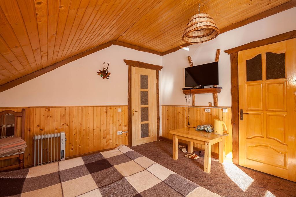 Vatra Hotel Jaremtsje Buitenkant foto