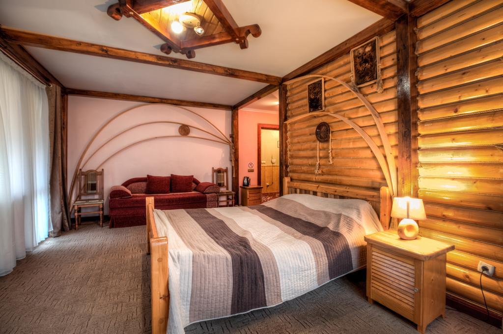 Vatra Hotel Jaremtsje Buitenkant foto