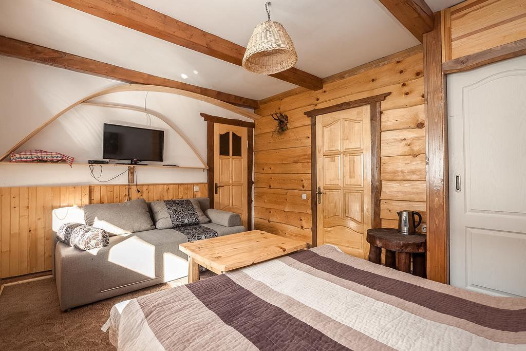 Vatra Hotel Jaremtsje Buitenkant foto